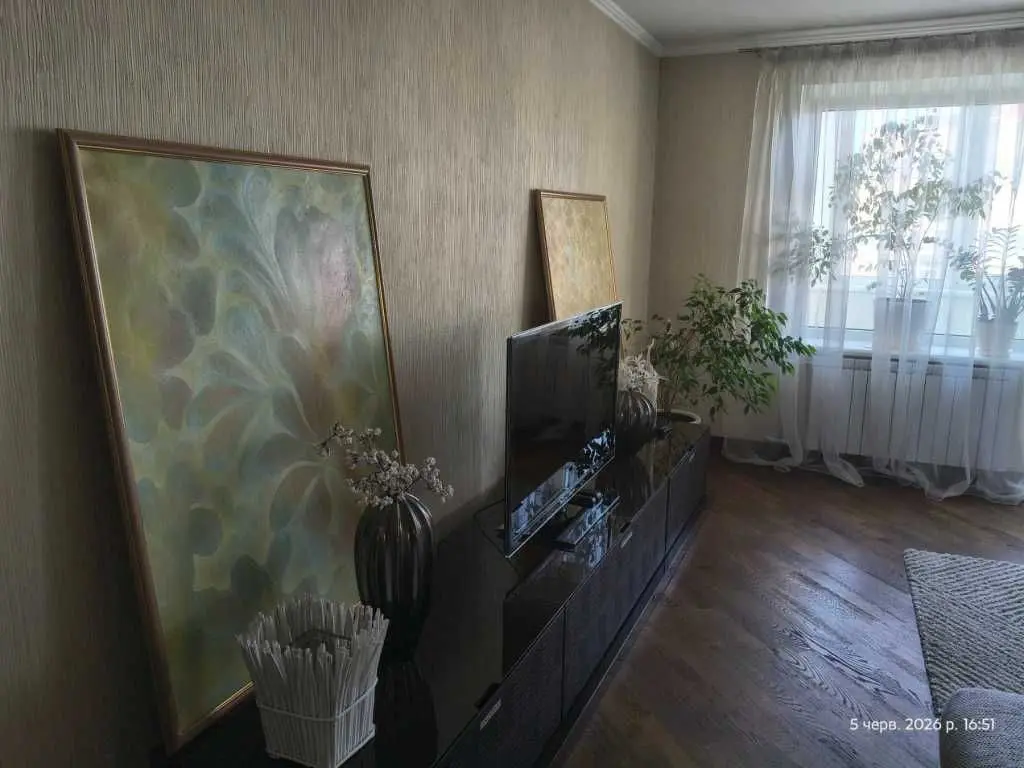 Фото Зняти 2 кімнатну квартиру, Левка Лукʼяненка вул. (Маршала Тимошенка)  Київ в довгострокову оренду, ціна: 800 USD, код 5244