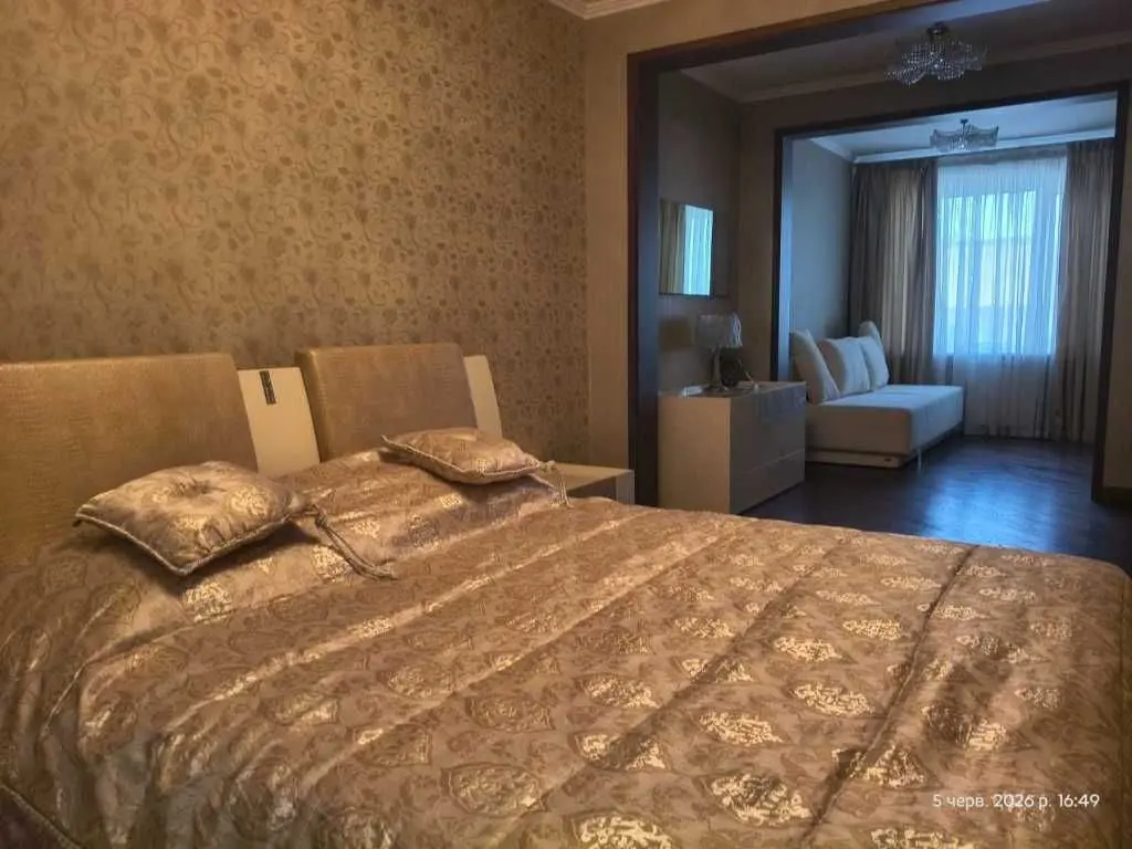 Фото Зняти 2 кімнатну квартиру, Левка Лукʼяненка вул. (Маршала Тимошенка)  Київ в довгострокову оренду, ціна: 800 USD, код 5244