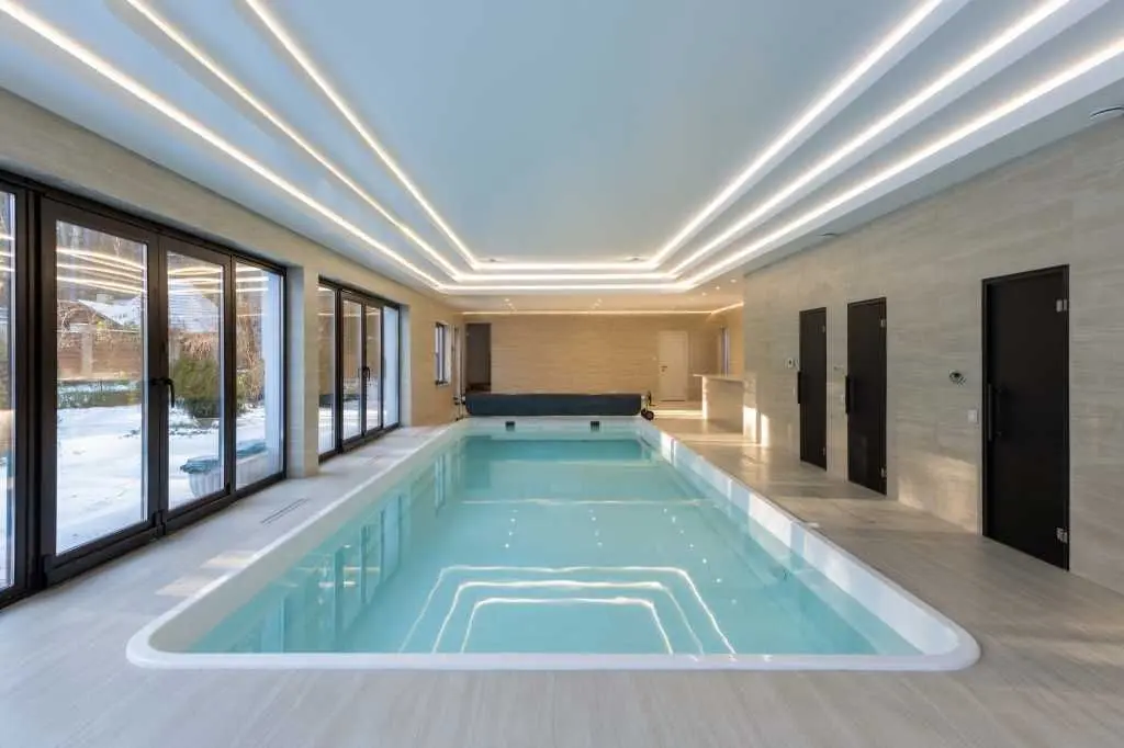 Фото Продаю будинок, 503 кв. м, Стоянка, ціна: 799000 $, код 5261