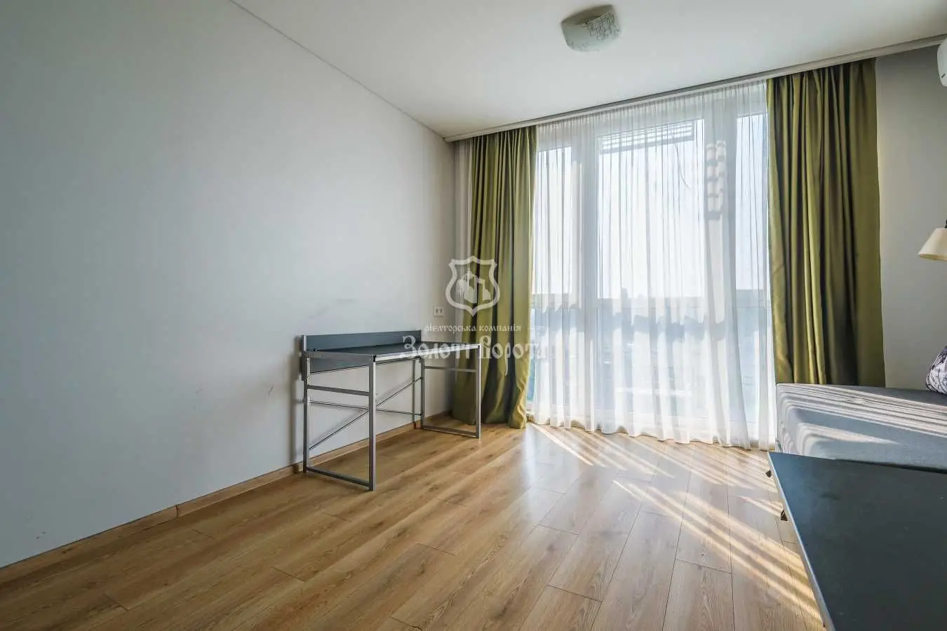 Фото Selling a 1-room apartment, 23.5 sq.m., Kamianska Street (Dniprodzerzhynska Street)  Kyiv, price: 48000 USD, code 5266