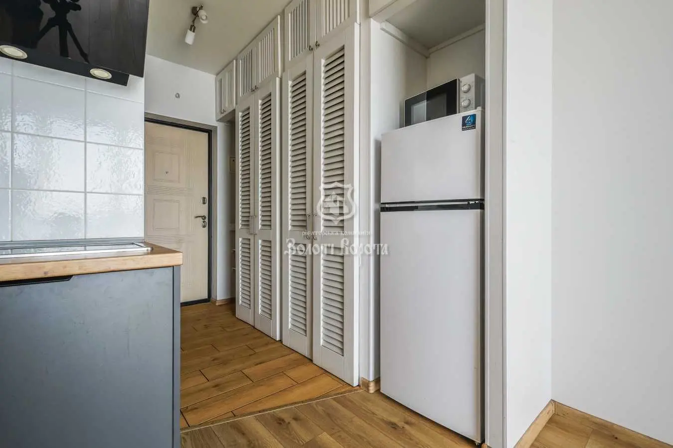 Фото Selling a 1-room apartment, 23.5 sq.m., Kamianska Street (Dniprodzerzhynska Street)  Kyiv, price: 48000 USD, code 5266