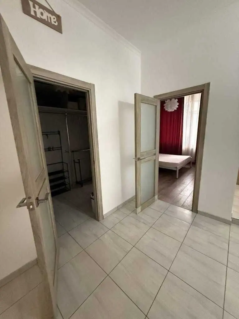 Фото Продаю 1 кімнатну квартиру, 65 кв. м, Гагарінське Плато  Одеса, ціна: 120000 $, код 5271