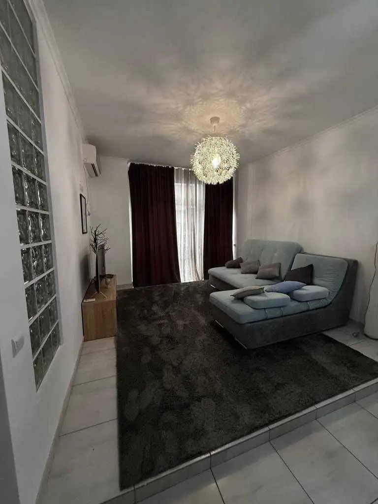 Фото Продаю 1 кімнатну квартиру, 65 кв. м, Гагарінське Плато  Одеса, ціна: 120000 $, код 5271