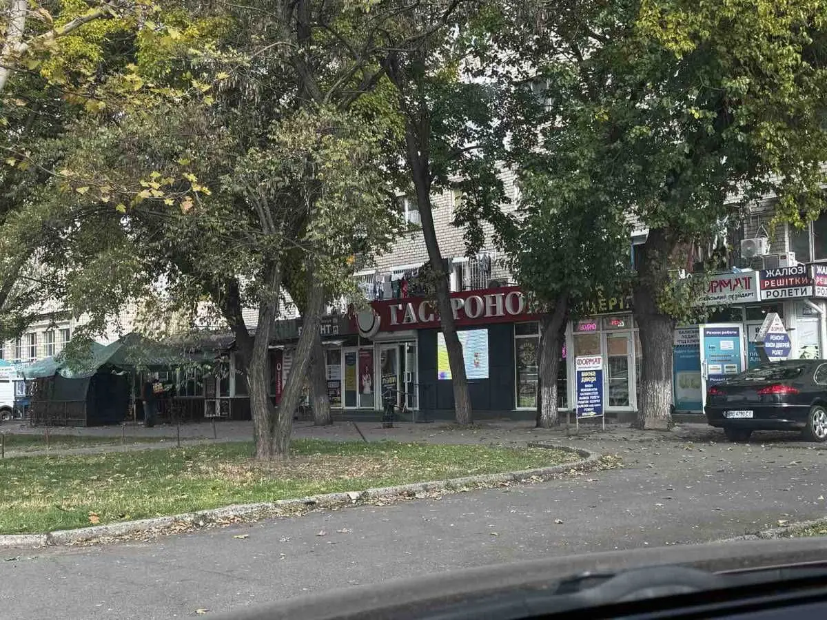 Фото Продаю коммерческую недвижимость, 175.9 кв. м, Мира просп.  Николаев, цена: 2555000 UAH, код 5276