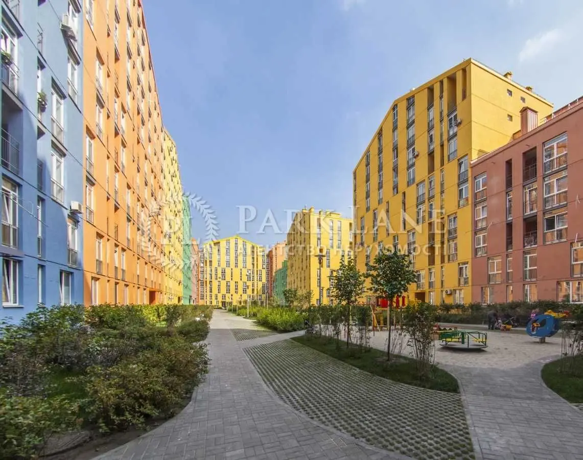 Фото Продаю 1-комнатную квартиру, 42 кв. м, Регенераторная ул.  Киев, цена: 98000 USD, код 5278