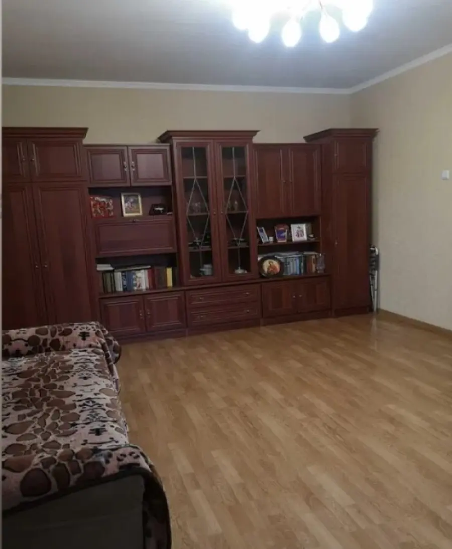 Фото Снять дом, Завальная ул.  Киев в долгосрочную аренду, цена: 35000 UAH, код 5286