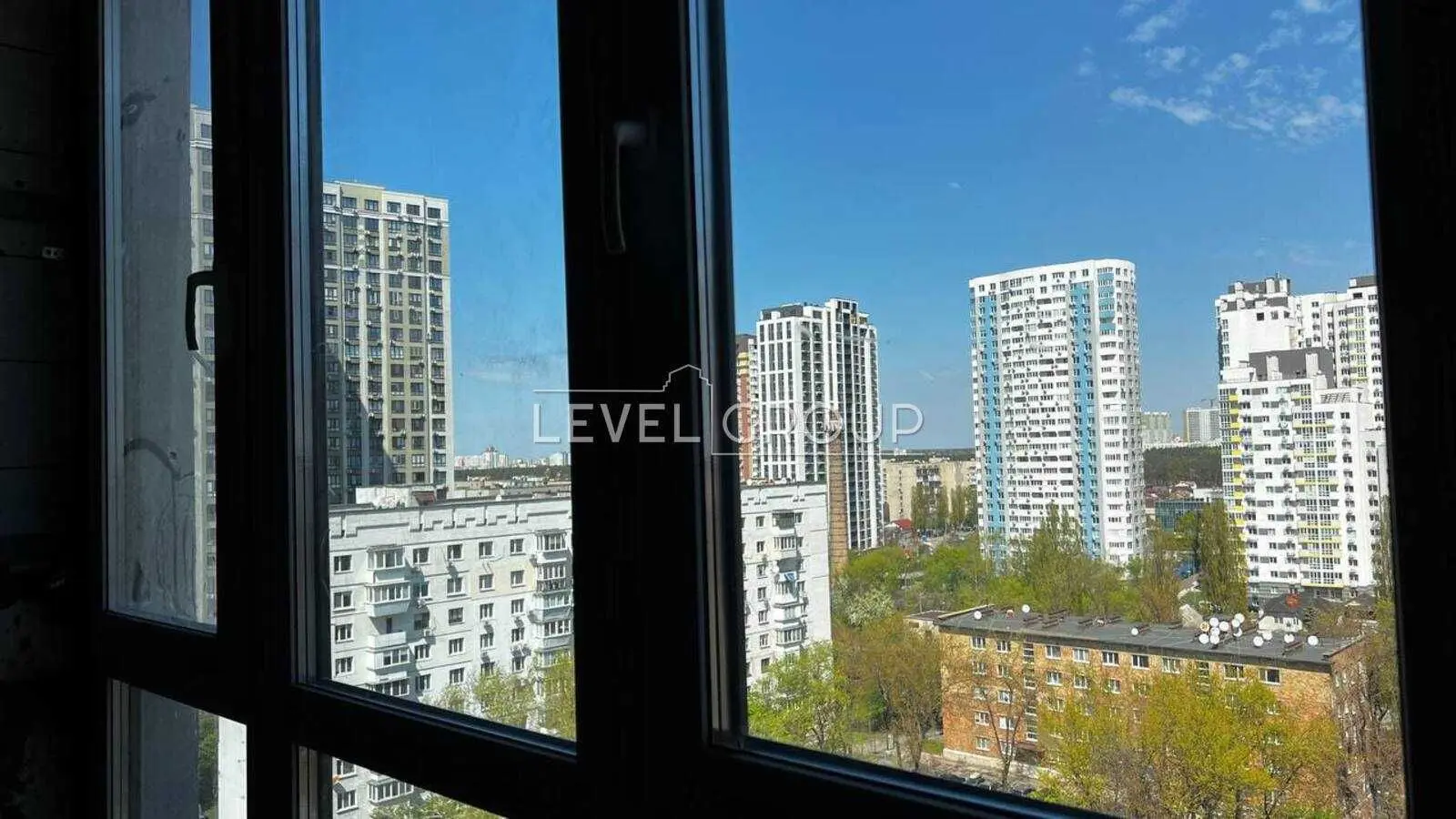Фото Продаю 1-комнатную квартиру, 31.4 кв. м, Каменская ул. (Днепродзержинская)  Киев, цена: 37500 USD, код 5293