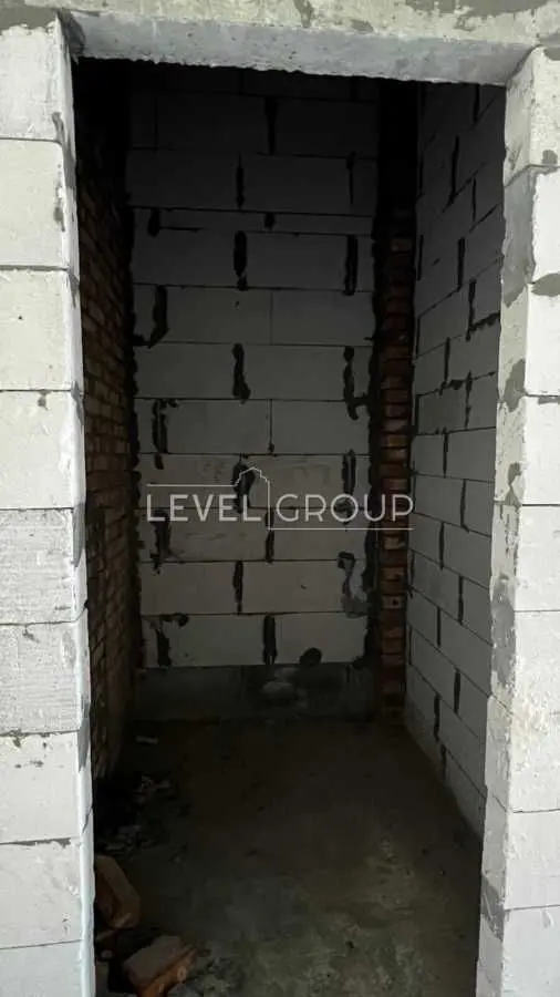 Фото Продаю 1-комнатную квартиру, 31.4 кв. м, Каменская ул. (Днепродзержинская)  Киев, цена: 37500 USD, код 5293