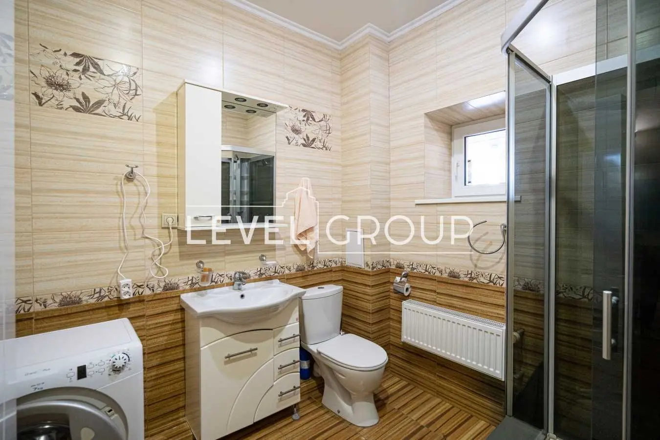 Фото Продаю дом, 419.5 кв. м, Радунская ул.  Киев, цена: 415000 USD, код 5294