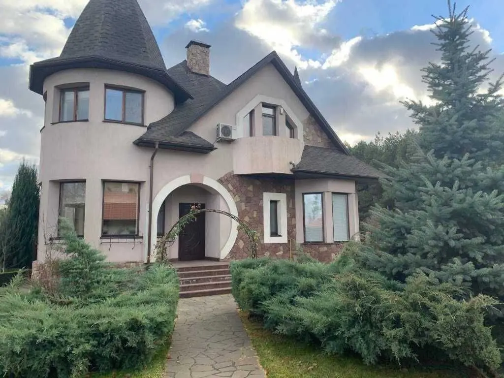 Фото Продаю будинок, 585 кв. м, Проців, ціна: 365000 EUR, код 5295