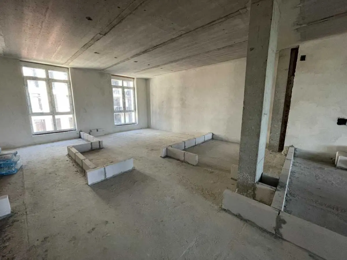 Фото Продаю 3-комнатную квартиру, 157 кв. м, Генерала Тараса Чупринки ул. (Пушкина)  Львов, цена: 347000 USD, код 5296