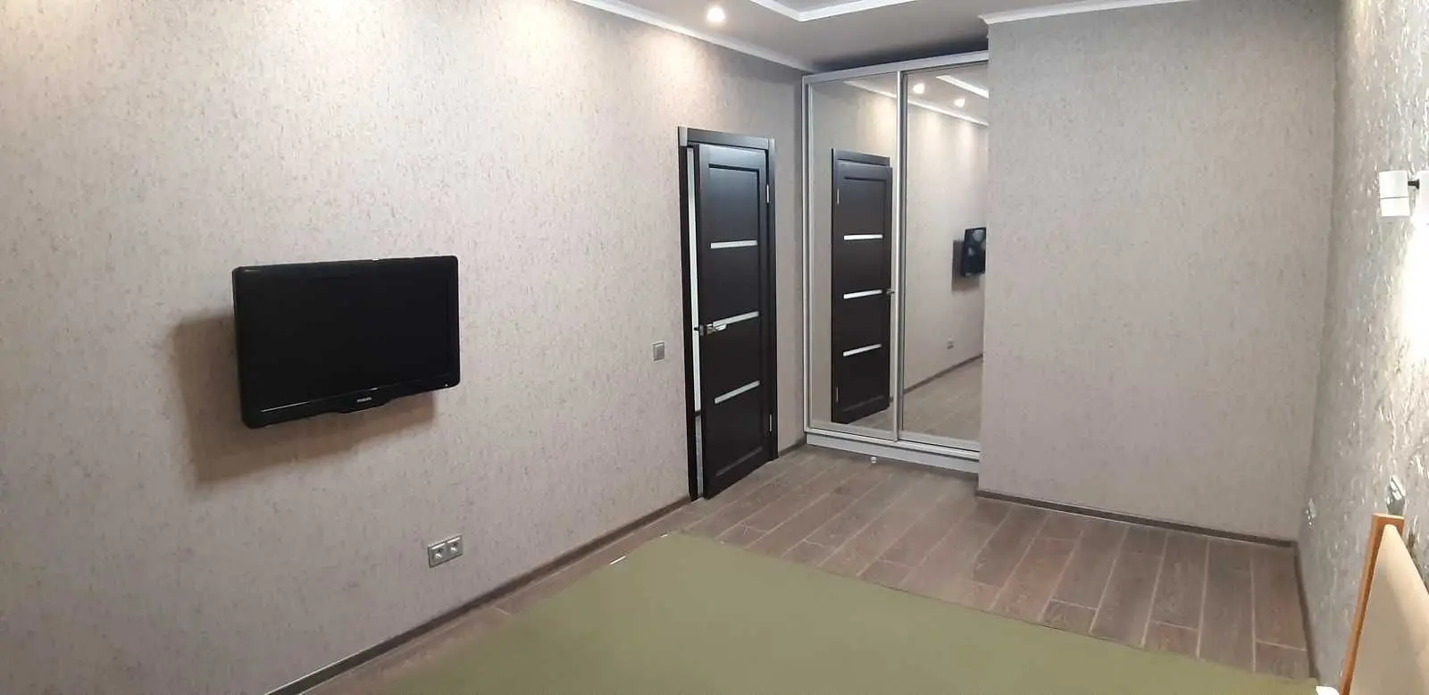 Фото Rent a 1-room apartment, Mykoly Hulaka Street  Kyiv for long-term rent, price: 16000 UAH, code 5300