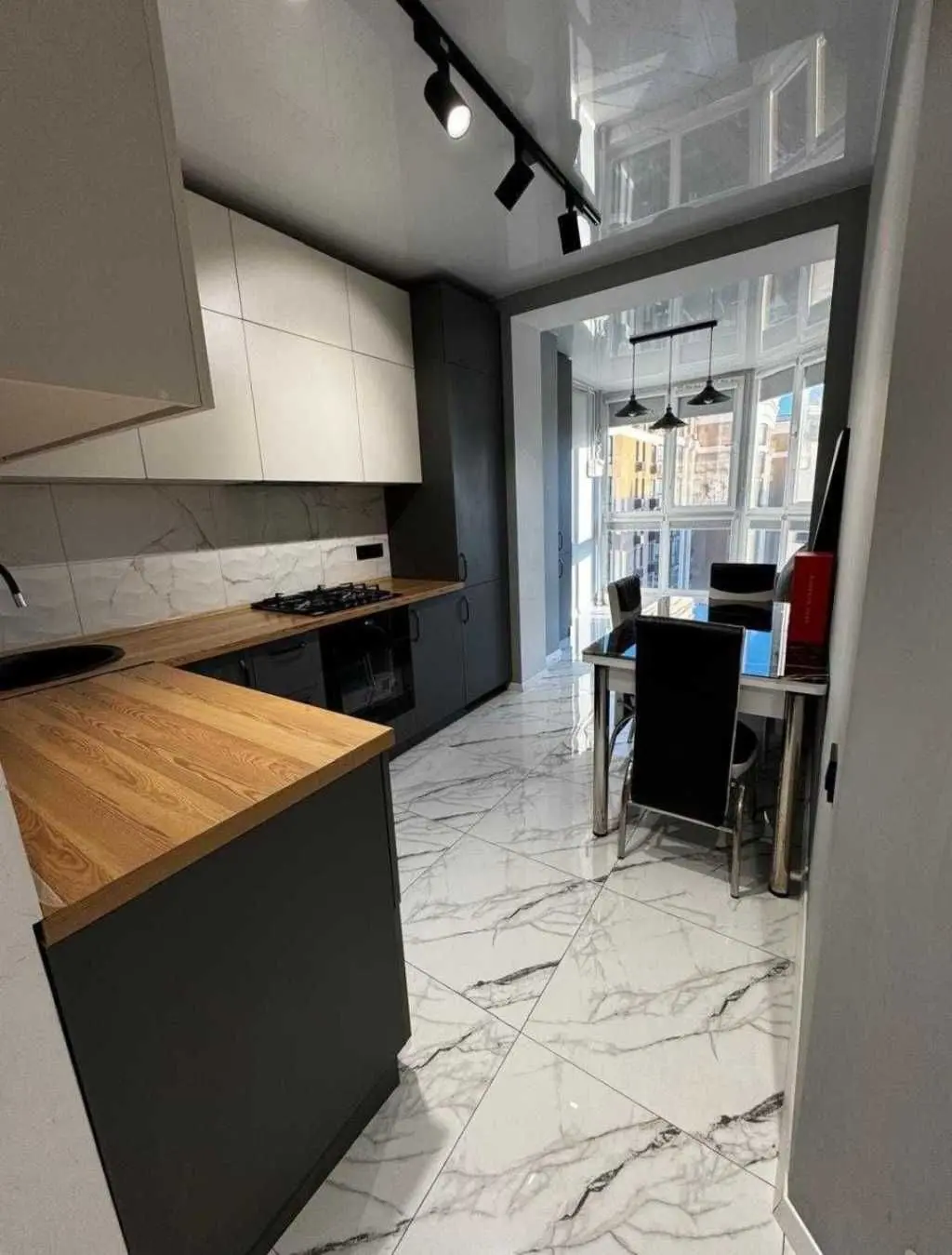 Фото Selling a 1-room apartment, 41 sq.m., Sofiivska Borschahivka, price: 101000 USD, code 5304