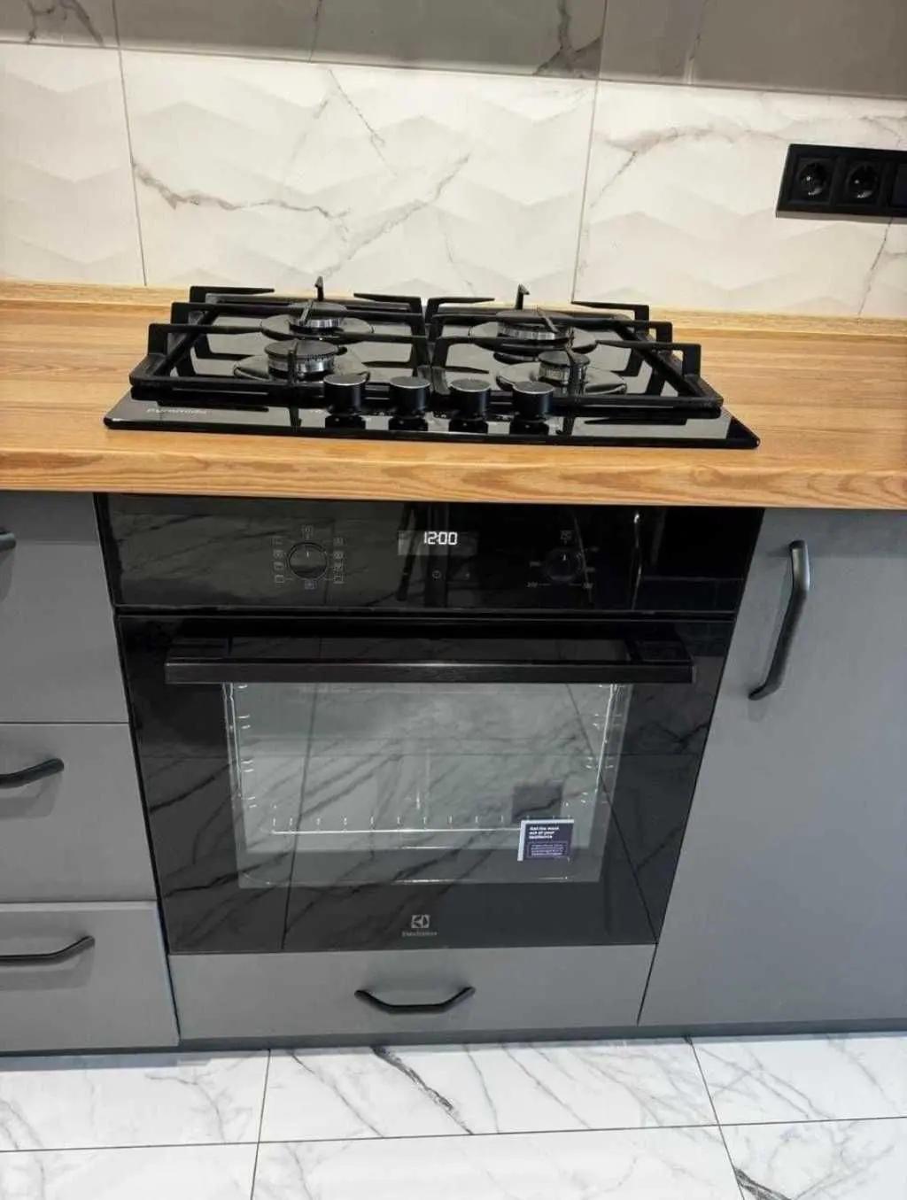 Фото Selling a 1-room apartment, 41 sq.m., Sofiivska Borschahivka, price: 101000 USD, code 5304