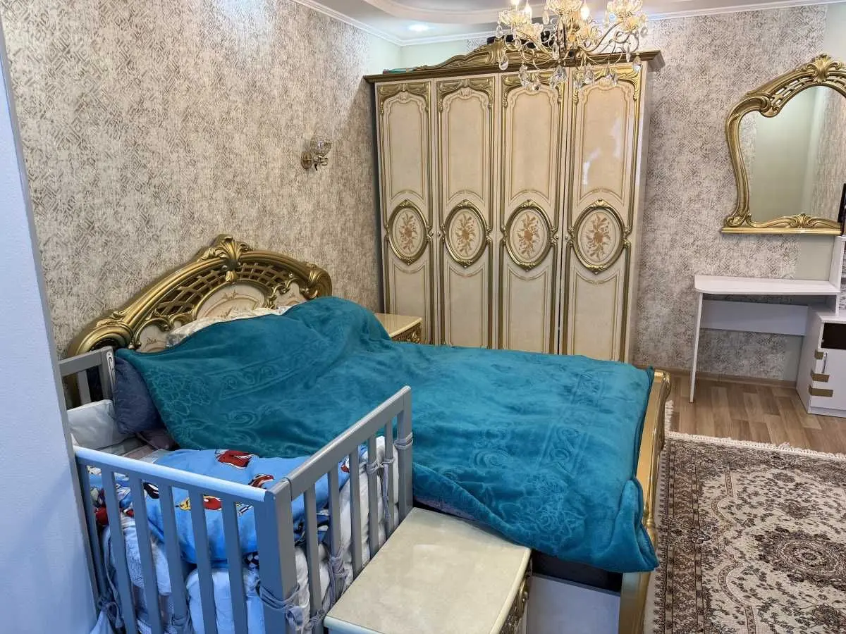 Фото Продаю 3 кімнатну квартиру, 81 кв. м, Ревуцького вул. 19/1 Київ, ціна: 95000 $, код 5305