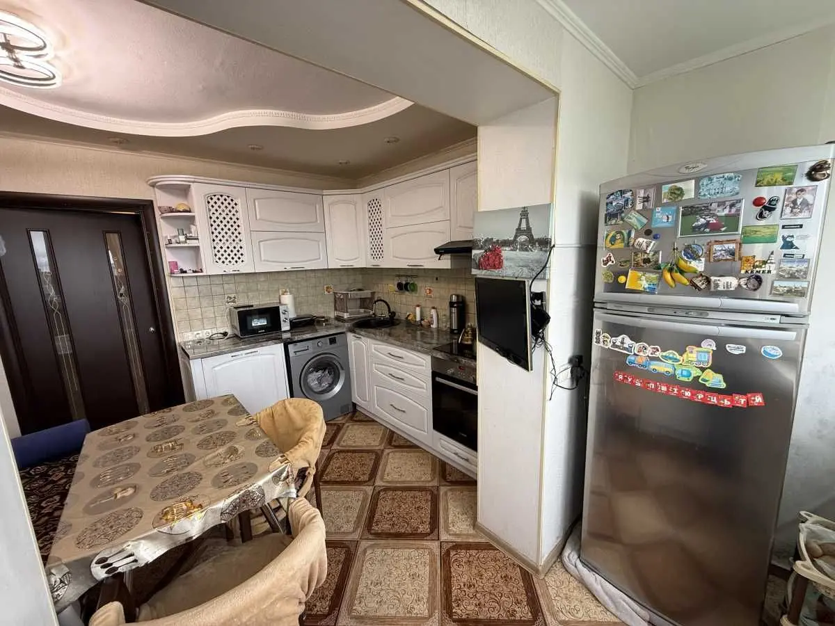 Фото Продаю 3 кімнатну квартиру, 81 кв. м, Ревуцького вул. 19/1 Київ, ціна: 95000 $, код 5305