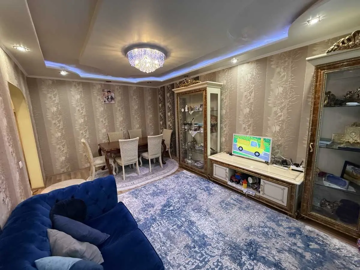 Фото Продаю 3 кімнатну квартиру, 81 кв. м, Ревуцького вул. 19/1 Київ, ціна: 95000 $, код 5305