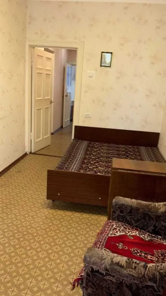 Фото Selling a 2-room apartment, 47 sq.m., Rizdvyana street (Dzerzhins'koho settlement)  Odesa, price: 46000 $, code 5306