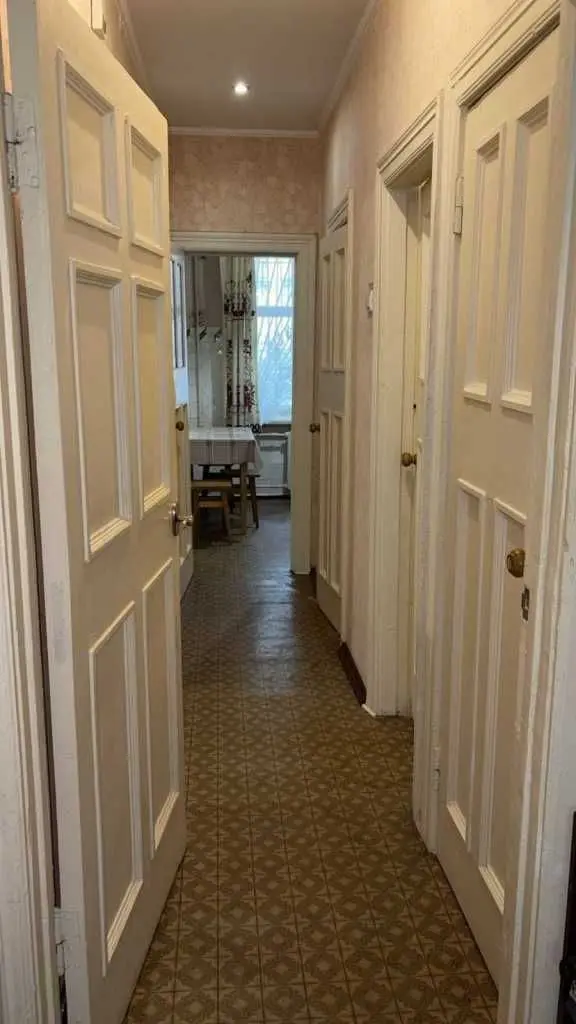 Фото Selling a 2-room apartment, 47 sq.m., Rizdvyana street (Dzerzhins'koho settlement)  Odesa, price: 46000 $, code 5306