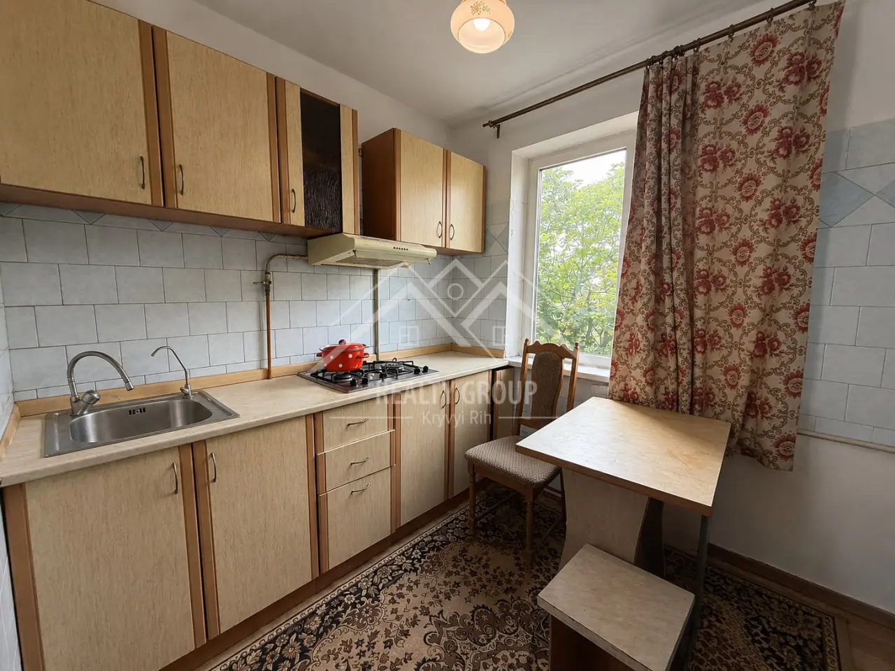 Фото Selling a 2-room apartment, 53 sq.m., Teslenko Street  Kryvyi Rih, price: 14800 $, code 5307