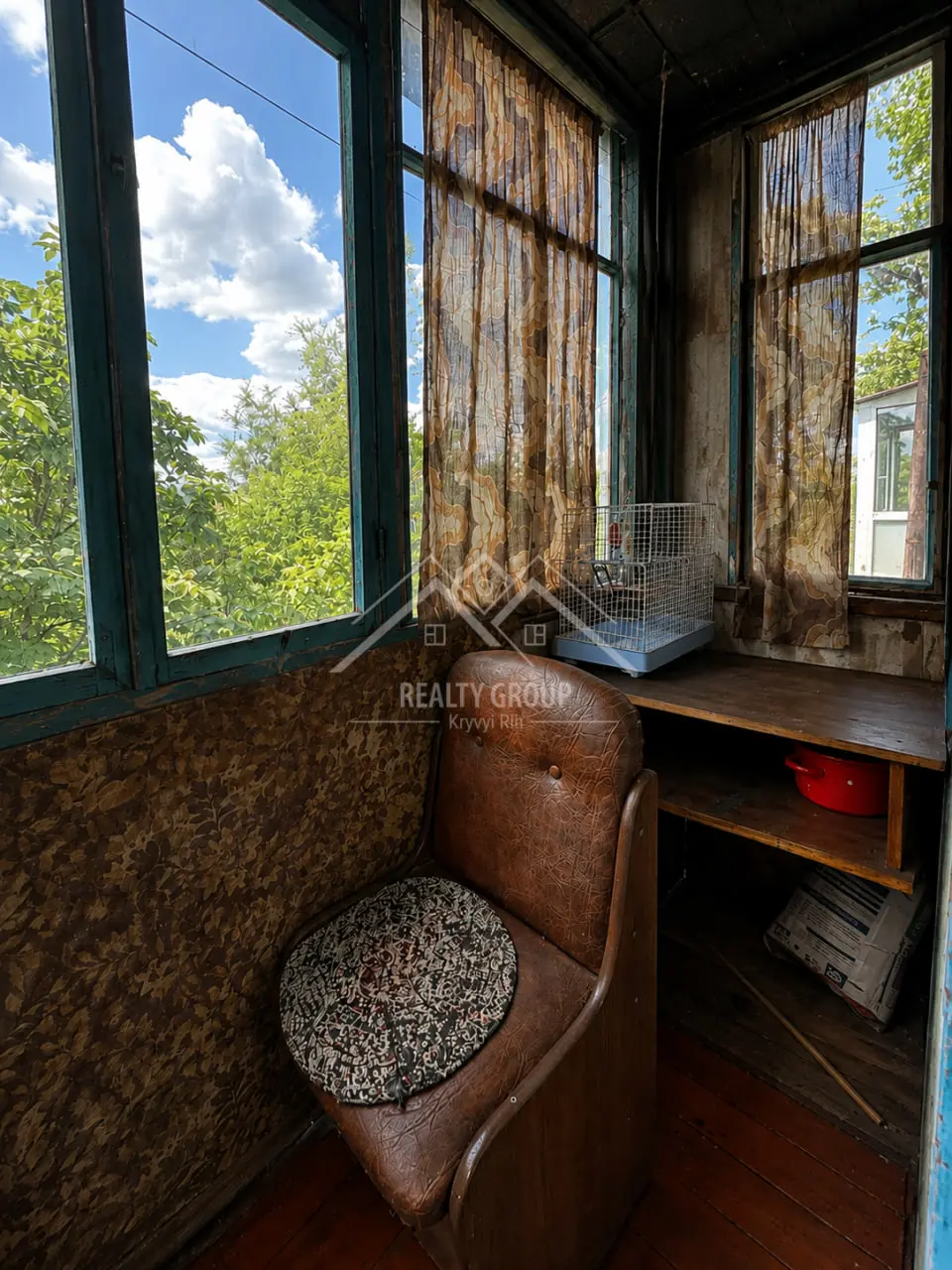 Фото Selling a 2-room apartment, 53 sq.m., Teslenko Street  Kryvyi Rih, price: 14800 $, code 5307
