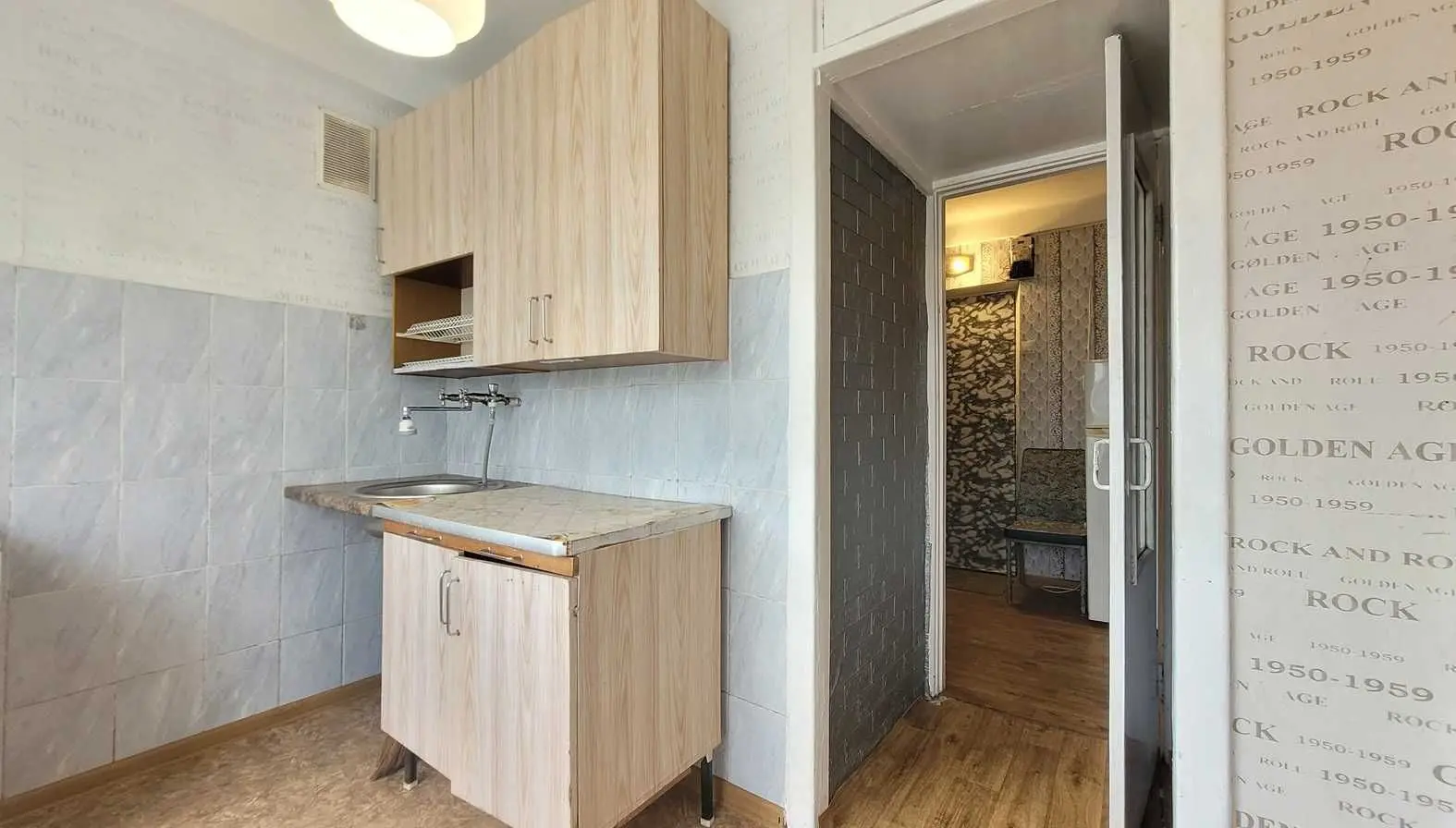 Фото Продаю 1-комнатную квартиру, 29 кв. м, Остафия Дашкевича ул. (Курнатовского) 15б Киев, цена: 36000 USD, код 5308