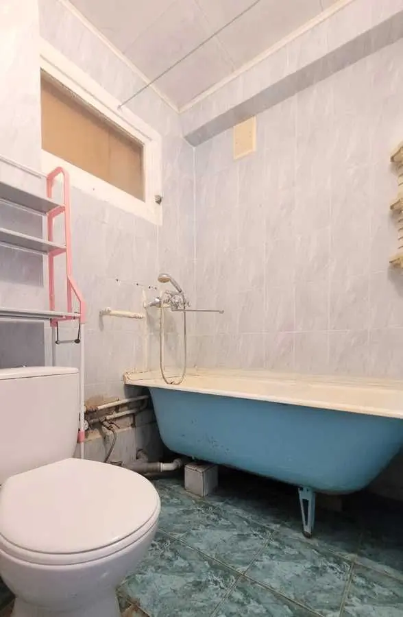 Фото Продаю 1-комнатную квартиру, 29 кв. м, Остафия Дашкевича ул. (Курнатовского) 15б Киев, цена: 36000 USD, код 5308