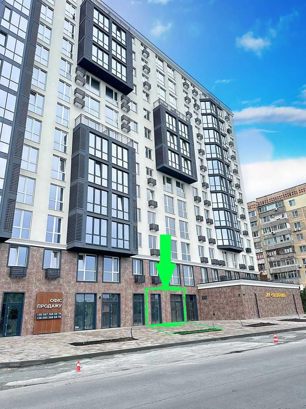 Фото Продаю офіс, 91.5 кв. м, Янтарна вул. 75а к1 Дніпро, ціна: 165000 $, код 5315