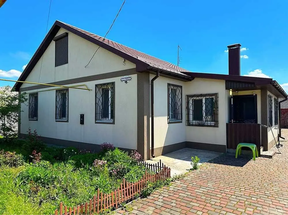 Фото Продаю будинок, 85 кв. м, Маївка, ціна: 77000 USD, код 5317