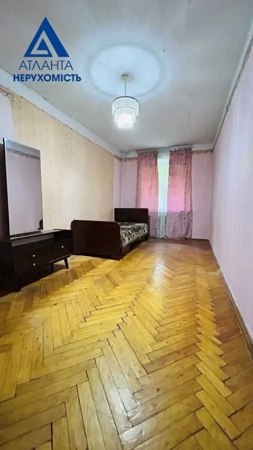 Фото Продаю 3-комнатную квартиру, 60 кв. м, Коперника ул.  Луцк, цена: 65000 USD, код 5321