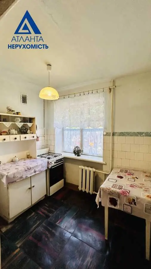 Фото Продаю 3-комнатную квартиру, 60 кв. м, Коперника ул.  Луцк, цена: 65000 USD, код 5321