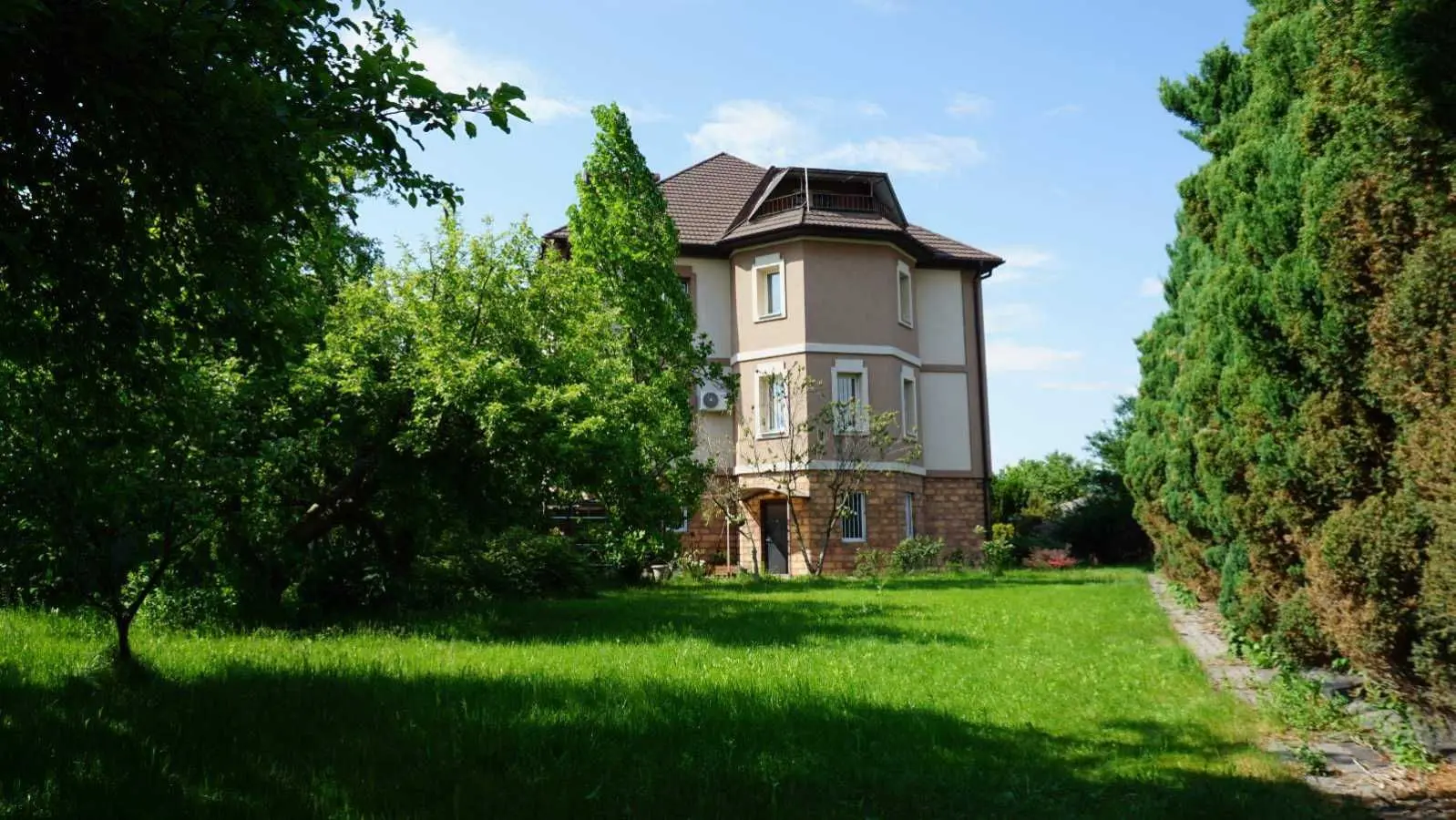 Фото Продаю будинок, 570 кв. м, Зазим’я, ціна: 235000 USD, код 5326