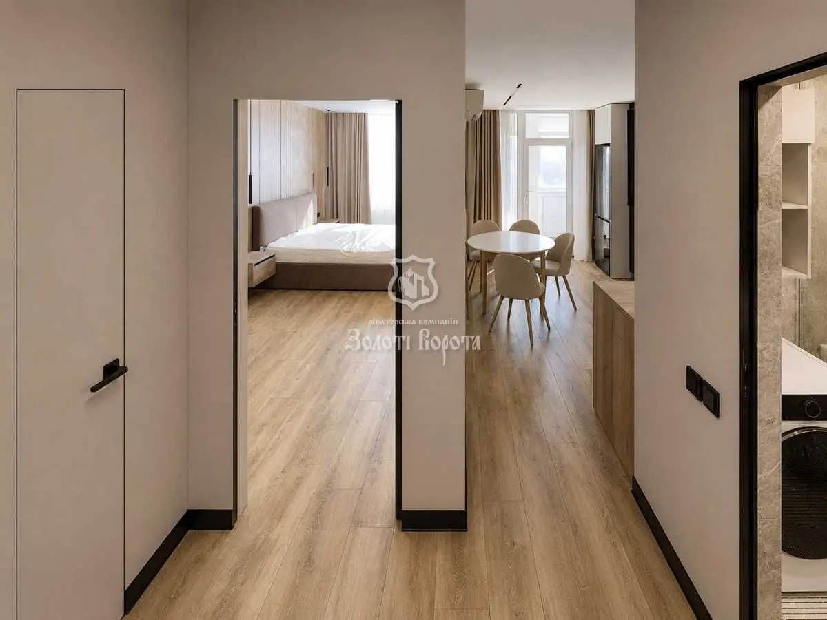 Фото Selling a 1-room apartment, 53 sq.m., Beresteiska Avenue (Peremohy Avenue)  Kyiv, price: 112000 USD, code 5328