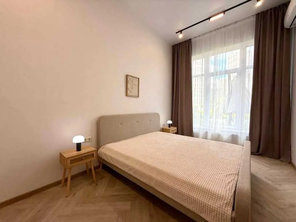 Фото Rent a 2-room apartment, Vsevoloda Zmiyenka street  Kyiv for long-term rent, price: 30000 UAH, code 5332