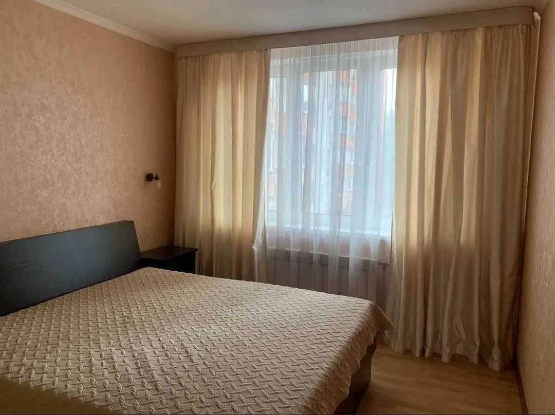 Фото Selling a 3-room apartment, 103.1 sq.m., Saperno-Slobidska Street  Kyiv, price: 162000 USD, code 5334