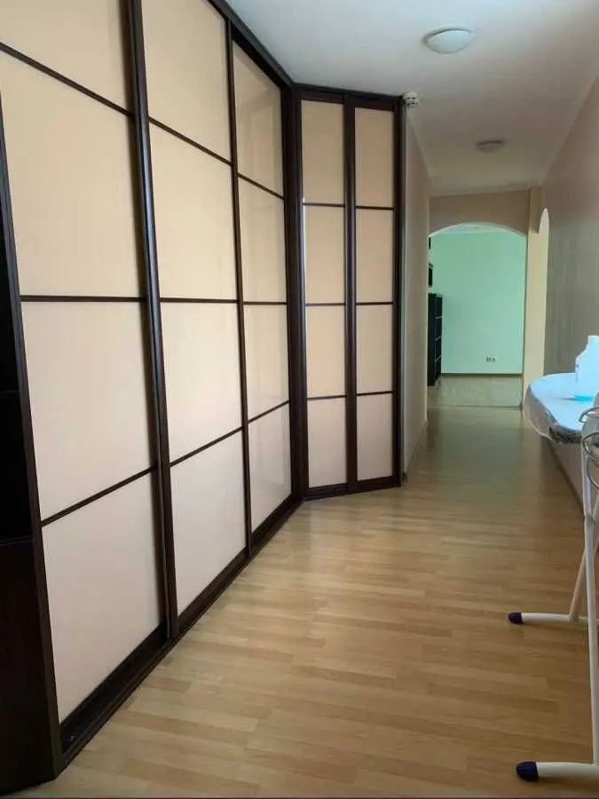 Фото Selling a 3-room apartment, 103.1 sq.m., Saperno-Slobidska Street  Kyiv, price: 162000 USD, code 5334