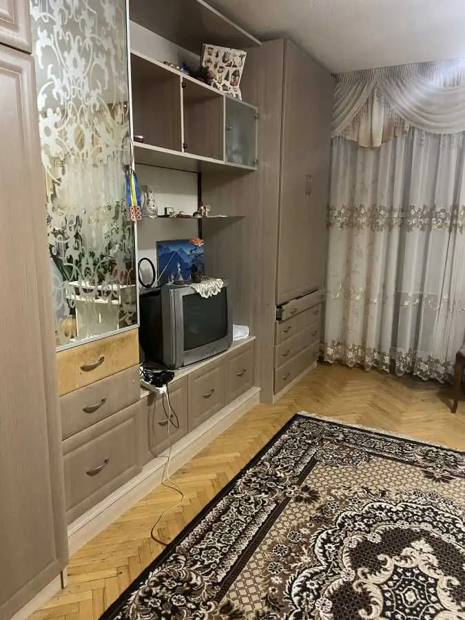Фото Продаю 4 кімнатну квартиру, 79.1 кв. м, Інженера Бородіна вул. (Сергія Лазо)  Київ, ціна: 70000 USD, код 5346