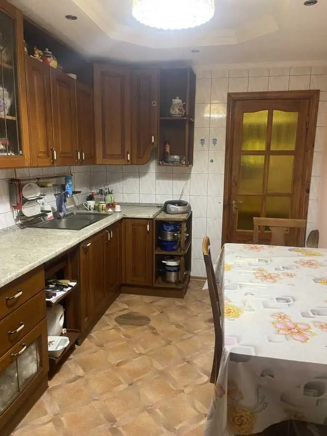 Фото Продаю 4 кімнатну квартиру, 79.1 кв. м, Інженера Бородіна вул. (Сергія Лазо)  Київ, ціна: 70000 USD, код 5346