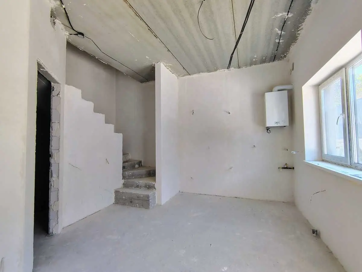 Фото Selling a 1-room apartment, 43 sq.m., Vasylkiv, price: 38000 USD, code 5350