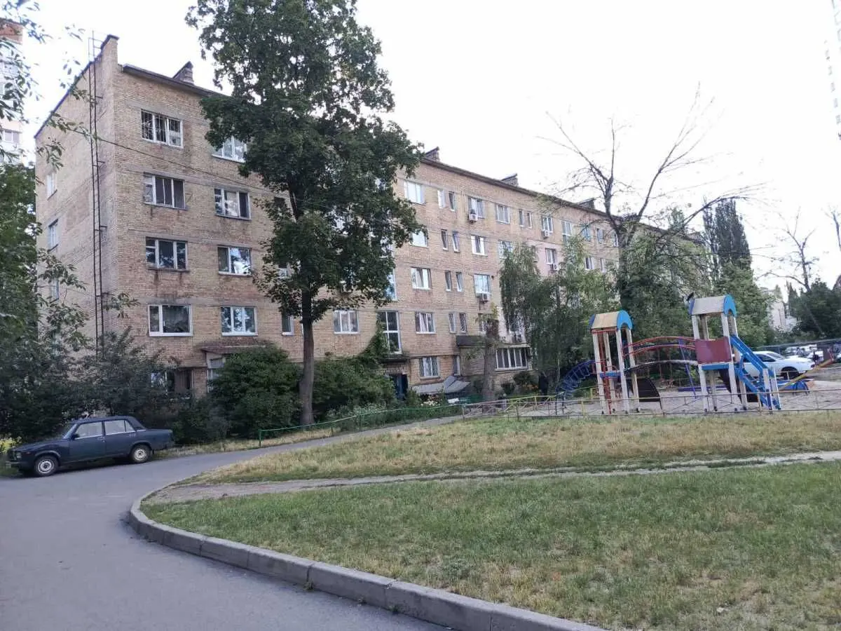 Фото Rent a 1-room apartment, Kubanskoi Ukrainy Street (Marshala Zhukova Street) 29а Kyiv for long-term rent, price: 9000 UAH, code 5362