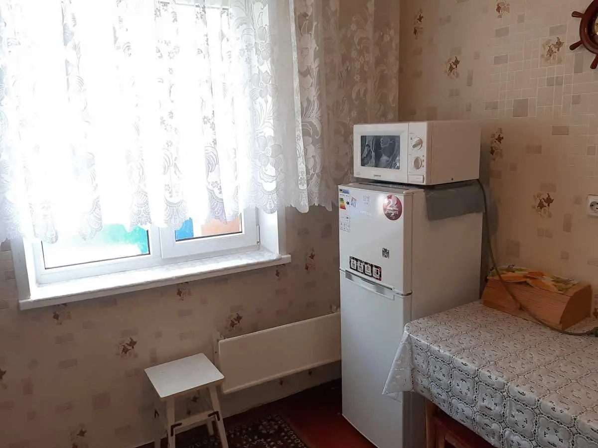 Фото Зняти 1 кімнатну квартиру, Райдужна вул. 47 Київ в довгострокову оренду, ціна: 9000 UAH, код 5363