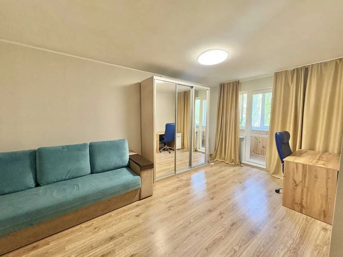 Фото Продаю 1 кімнатну квартиру, 33 кв. м, Вацлава Гавела бульв. (Івана Лепсе) 40 Київ, ціна: 50000 $, код 5364