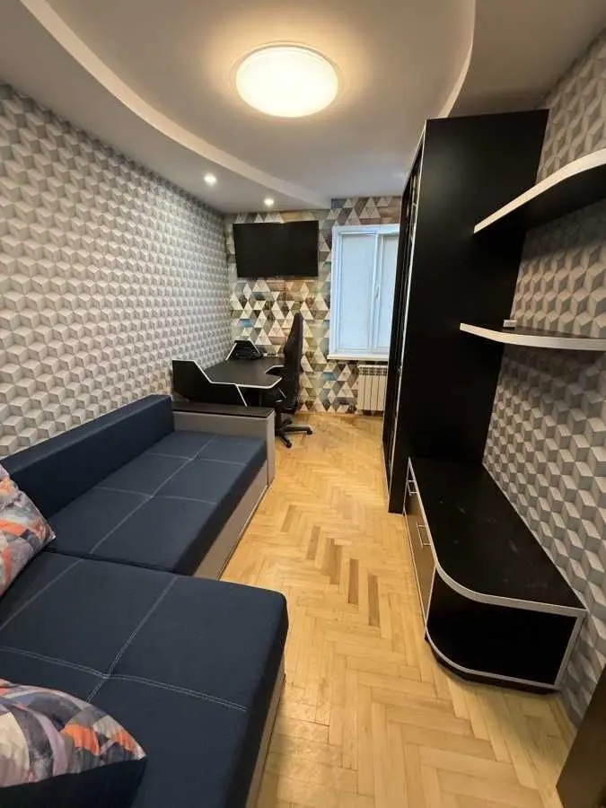 Фото Rent a 2-room apartment, Bratyslavska Street 13 Kyiv for long-term rent, price: 19000 UAH, code 5365