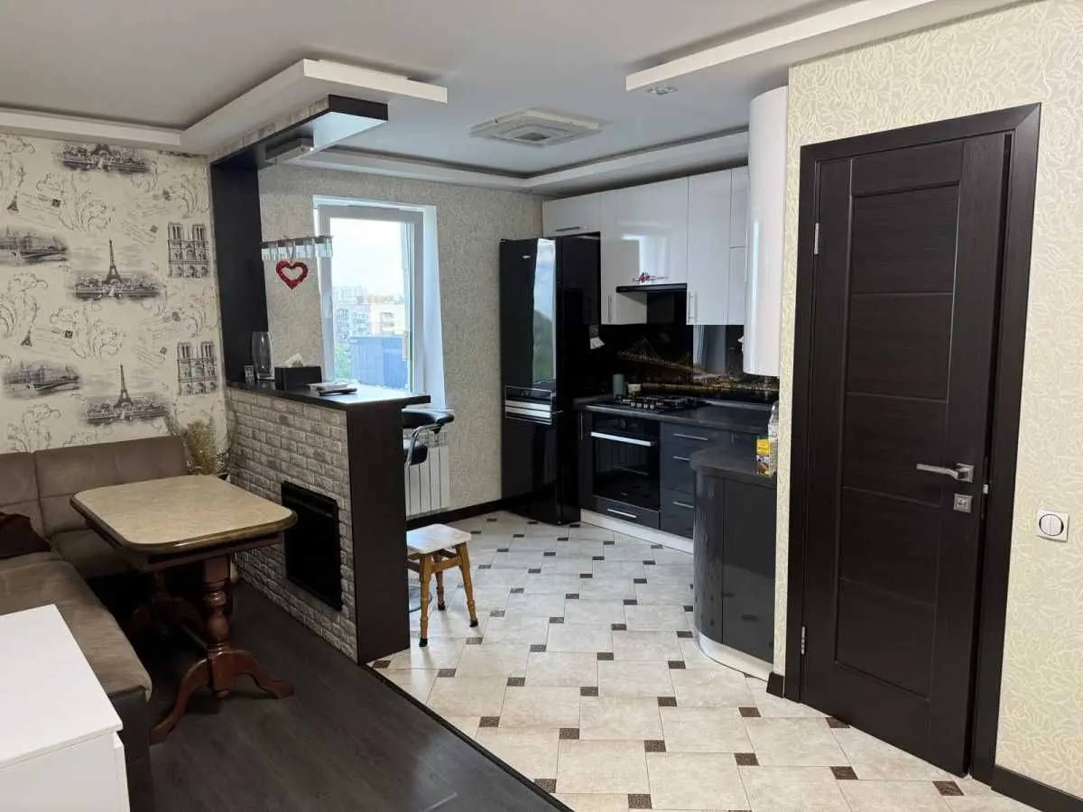 Фото Rent a 2-room apartment, Bratyslavska Street 13 Kyiv for long-term rent, price: 19000 UAH, code 5365