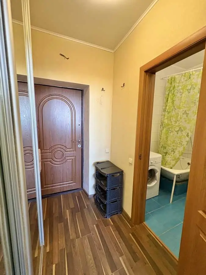 Фото Зняти 1 кімнатну квартиру, Олевська вул.  Київ в довгострокову оренду, ціна: 12000 UAH, код 5368