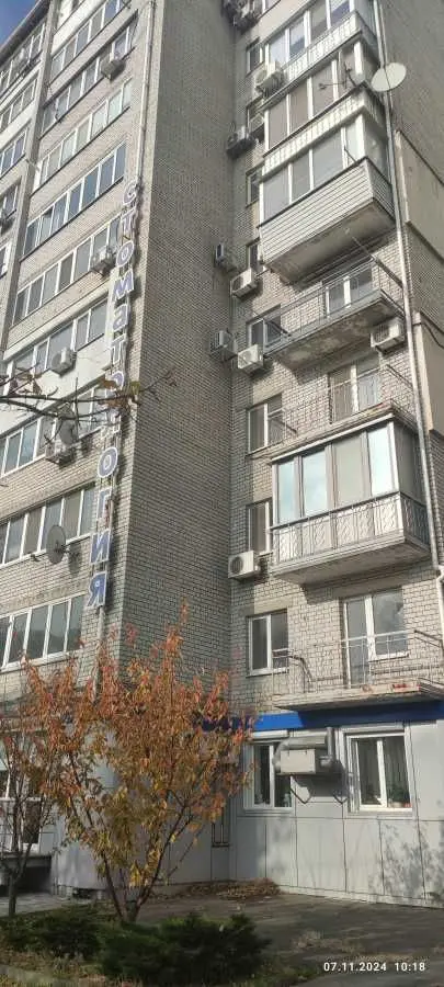 Фото Selling a 3-room apartment, 120.7 sq.m., Slavy Boulevard 58 Dnipro, price: 48280 $, code 5375