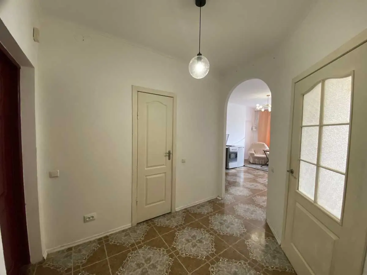 Фото Selling a 1-room apartment, 52.7 sq.m., Holovatoho Lane  Boryspil, price: 49000 USD, code 5376