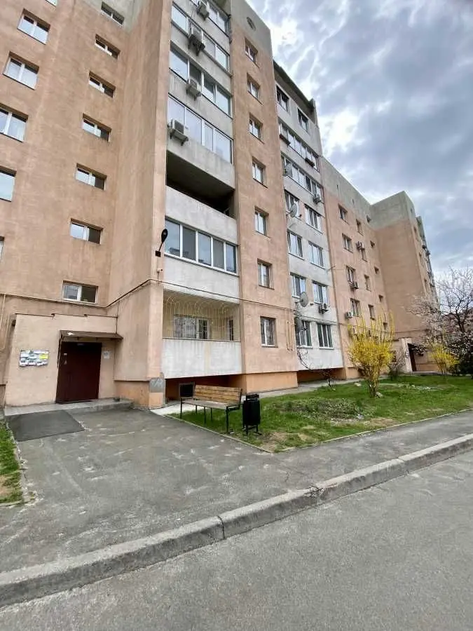 Фото Selling a 1-room apartment, 52.7 sq.m., Holovatoho Lane  Boryspil, price: 49000 USD, code 5376