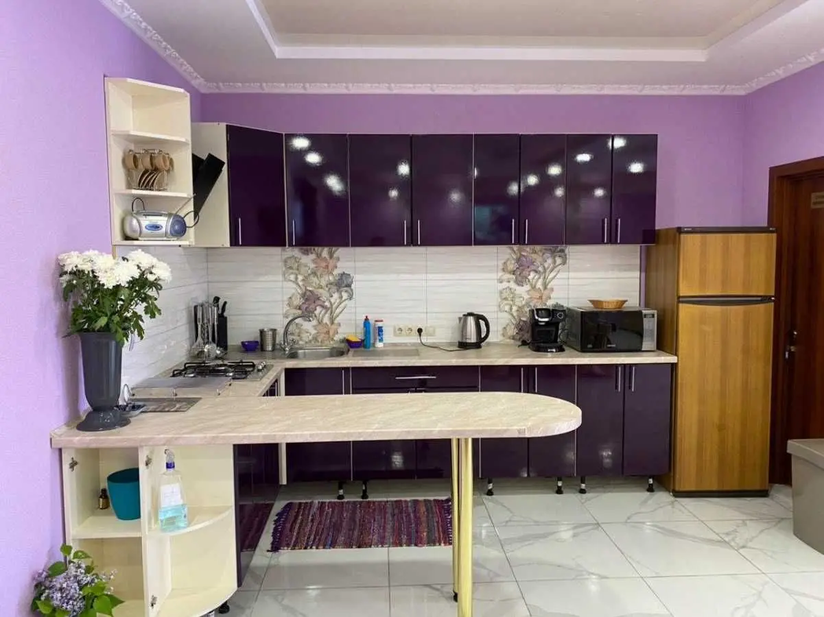 Фото Зняти будинок, Київ в довгострокову оренду, ціна: 1899 USD, код 5377