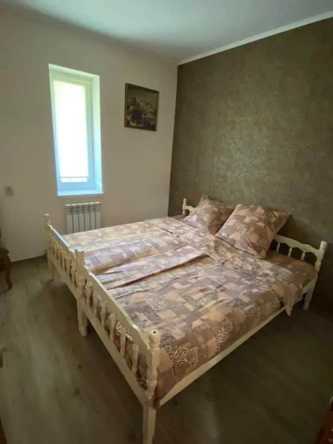 Фото Зняти будинок, Київ в довгострокову оренду, ціна: 1899 USD, код 5377
